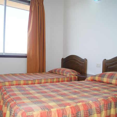 Apartamentos Los Saltos 拉雷斯廷加 客房 照片